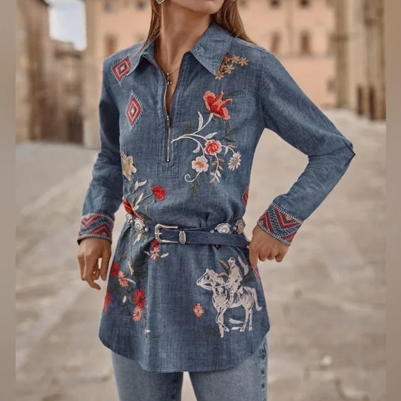 Johnny Was Zipup Shirt Tunic Denim Blue Embroidered Floral Horse Equine Medium - Picture 1 of 12